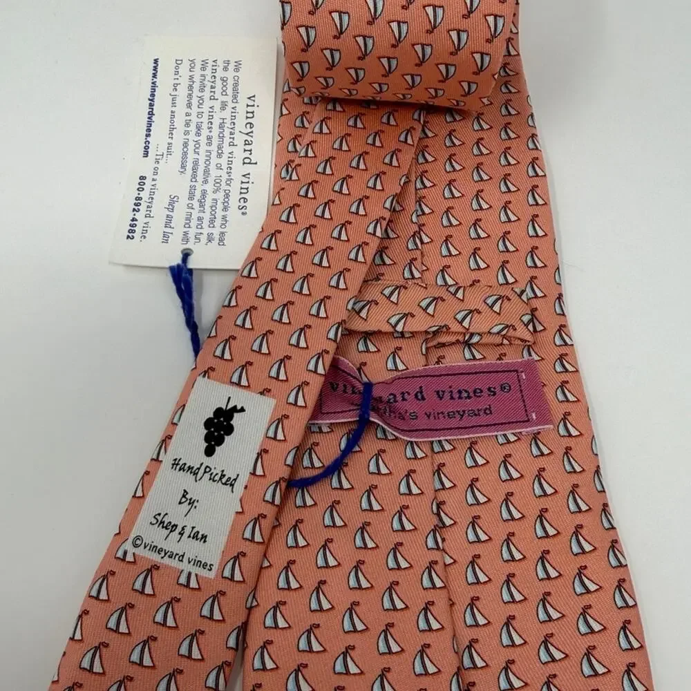 Vineyard Vines Men's 100% Silk Tie - Sailboat Orange - New with tags